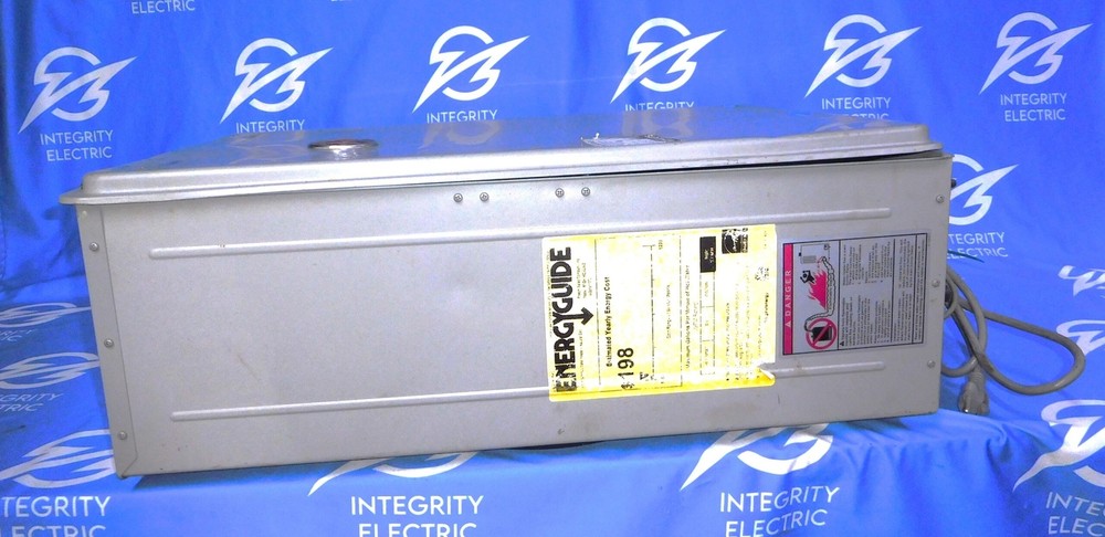 RHEEM TANKLESS WATER HEATER RTGH-95DLVN-2 BTU/HR 11,000/199,900 120V 228 GALLONS