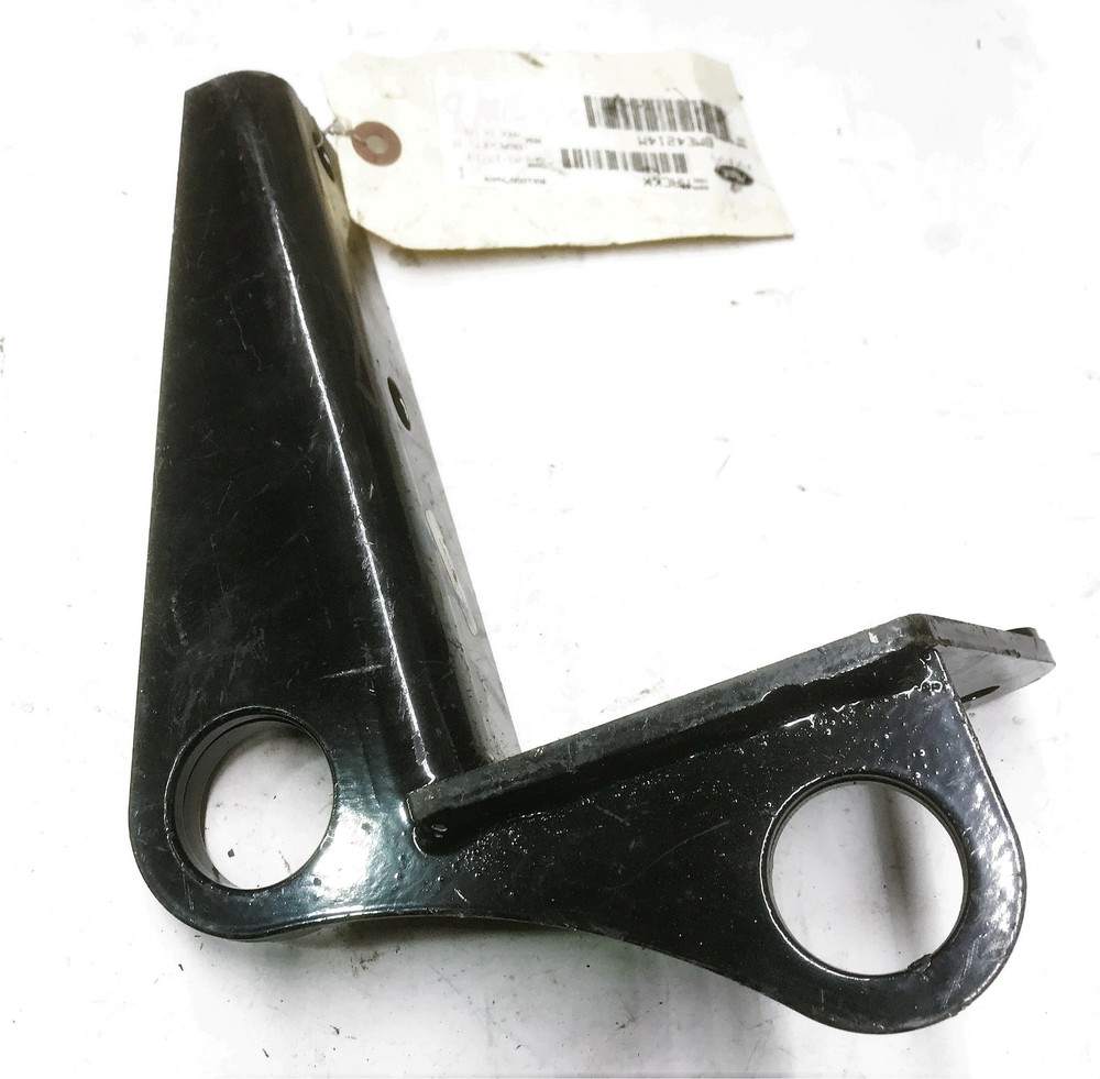 Mack OEM Link Bracket 8ME4214M NOS