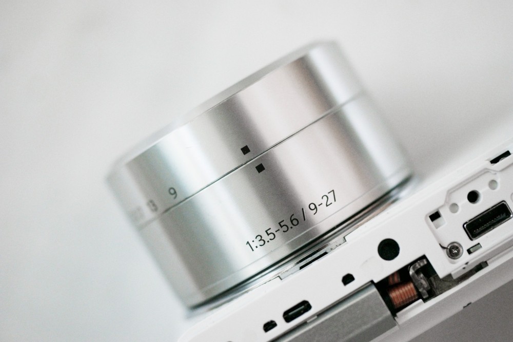 Samsung NX mini Camera [Read "Description"]