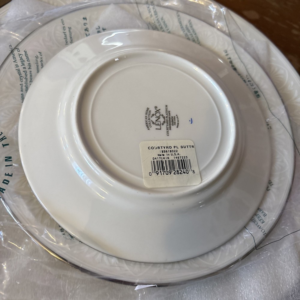 Lenox China Courtyard Platinum 5 Piece DINNER Place Setting - NWT