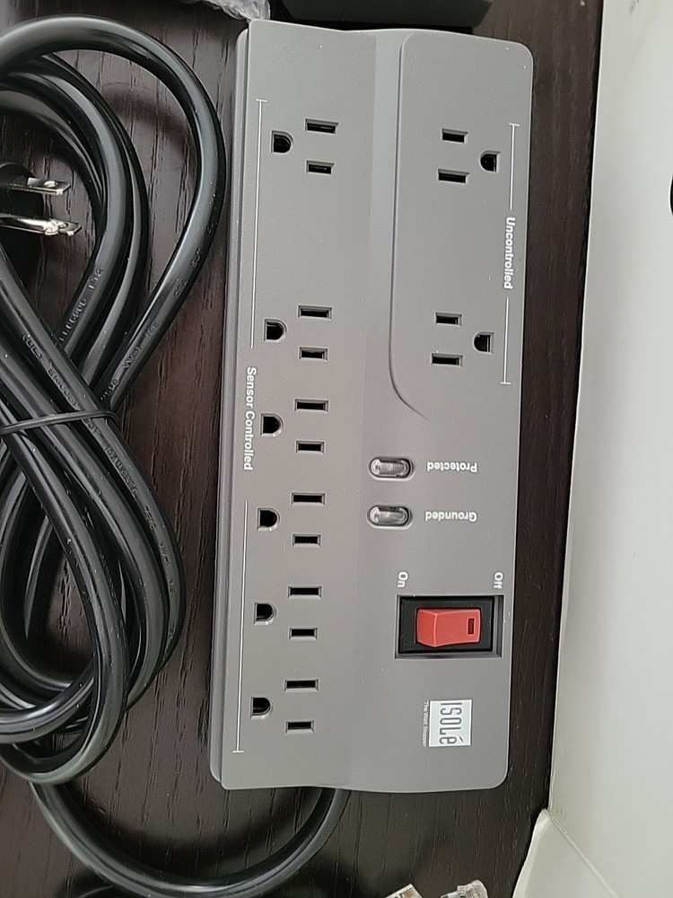 The Watt Stopper Isole 8 Outlet Power Strip Automatic-on Personal Sensor