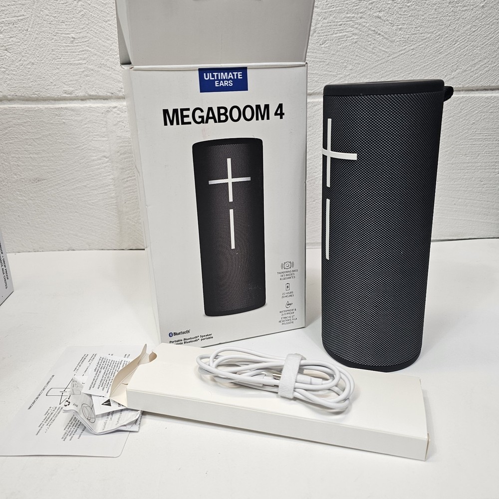 Ultimate Ears MEGABOOM 4 Bluetooth Speaker, Active Black. Used
