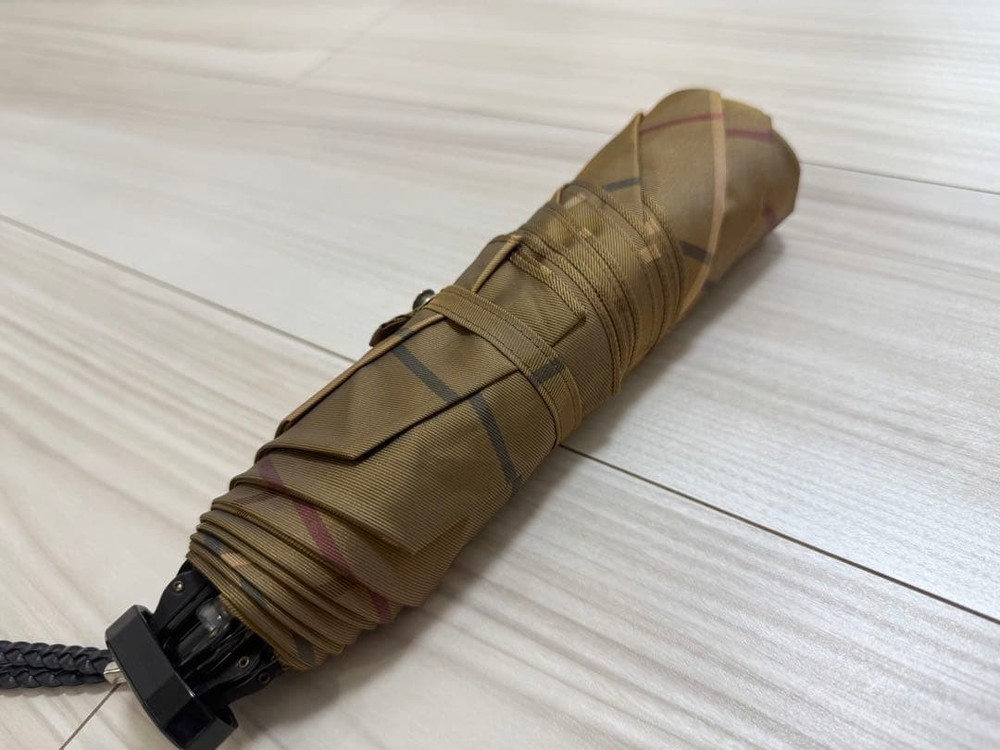 Burberry Folding Umbrella Checked Pattern Compact Ready to Use Authentic