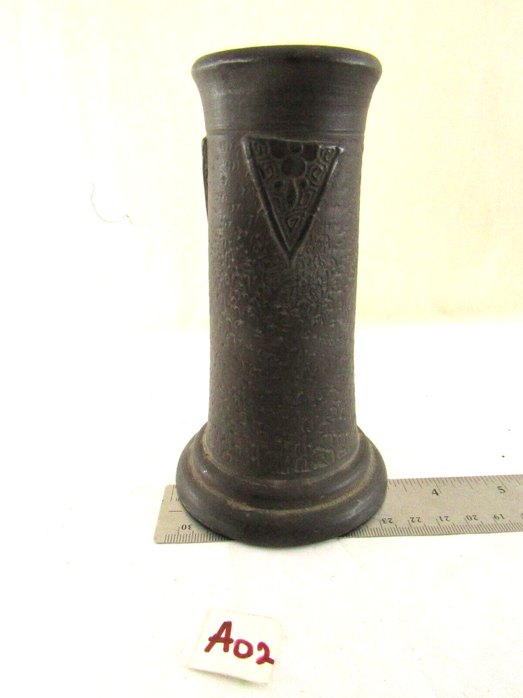 NIPPON Vase Pottery Vase 5 1/2"