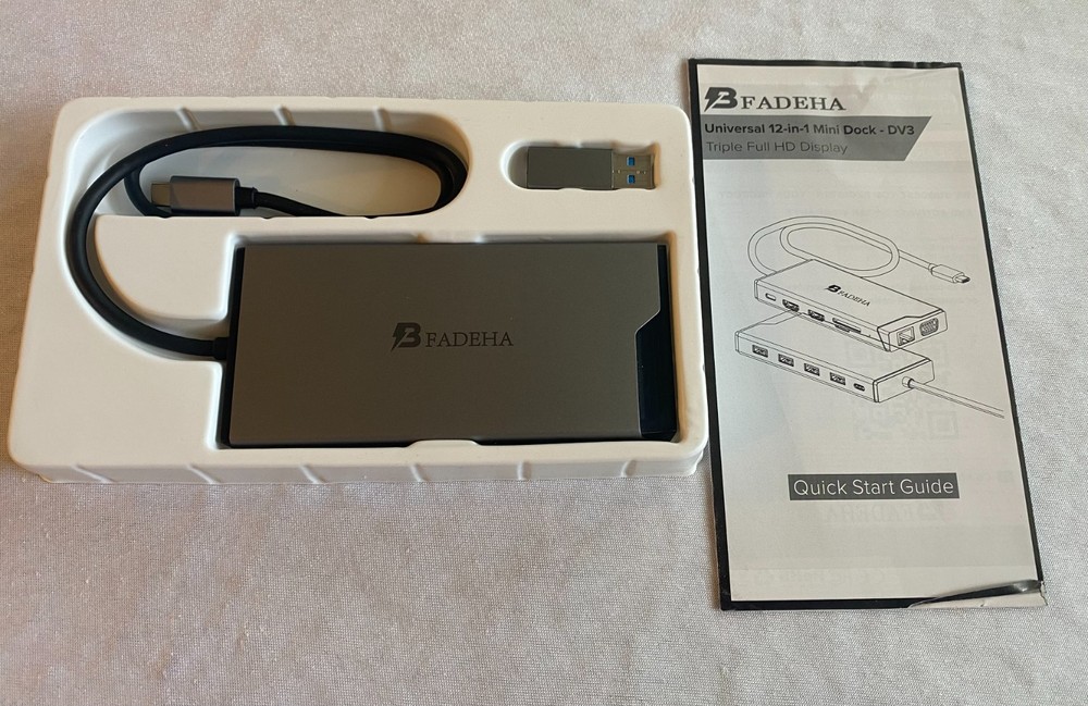 BFADEHA Universal 12-in-1 Mini Dock Triple Full HD Display