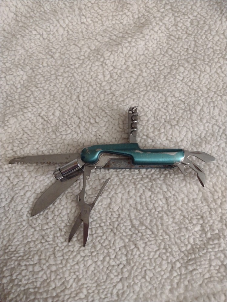 Multi Blade Multi Tool Pocket Knife 3 1/2 Inch