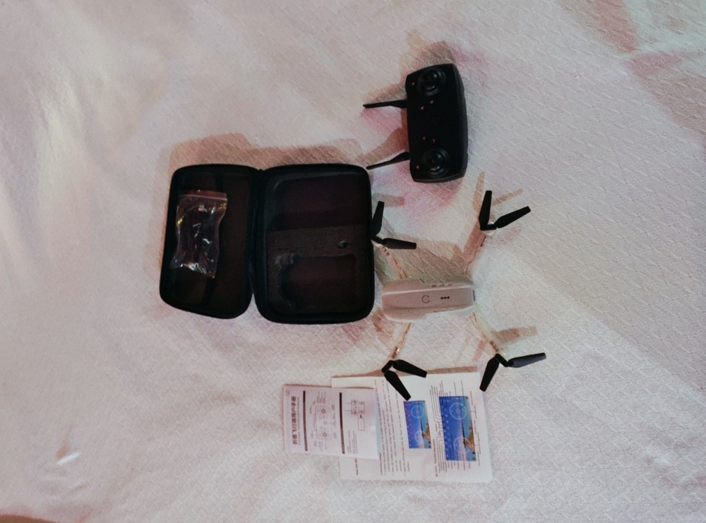 Drone Foldable Mini Camera Drone W/ Controller/Phone Mount