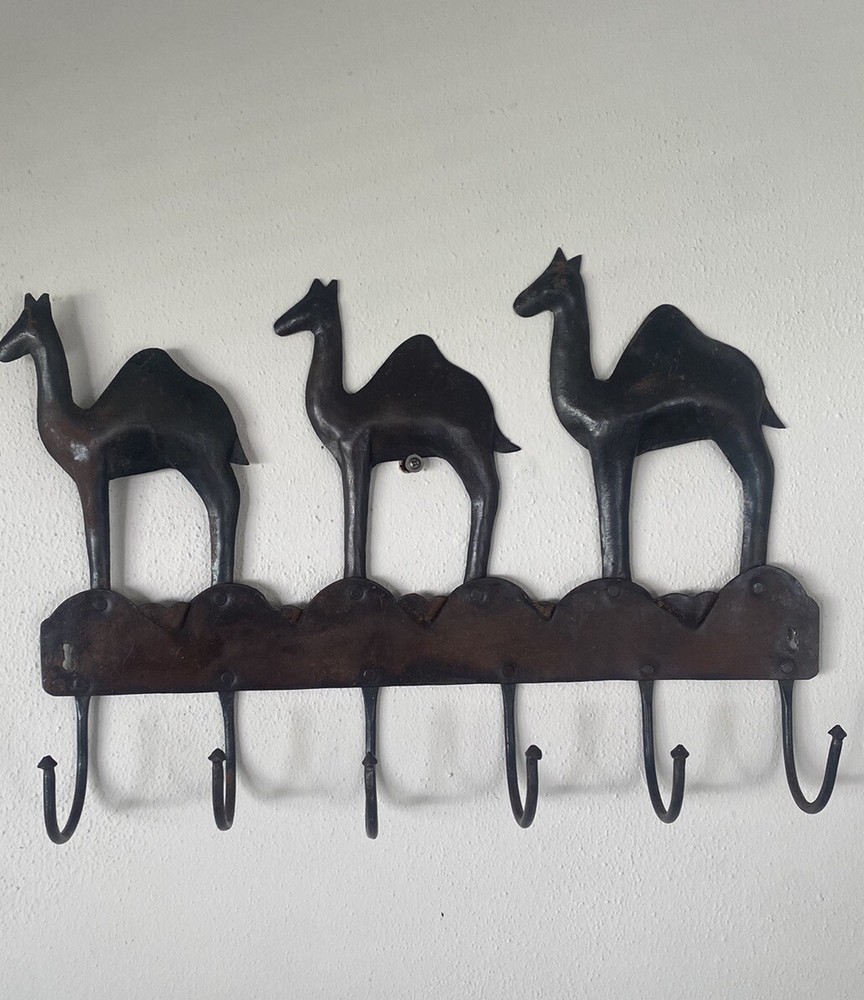Metal Camel Coat hanger