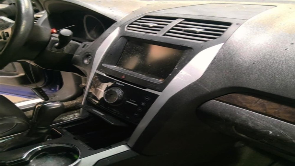 2013-2014 Ford Explorer Front 8" Display Screen ID DB5T-18B955-FA
