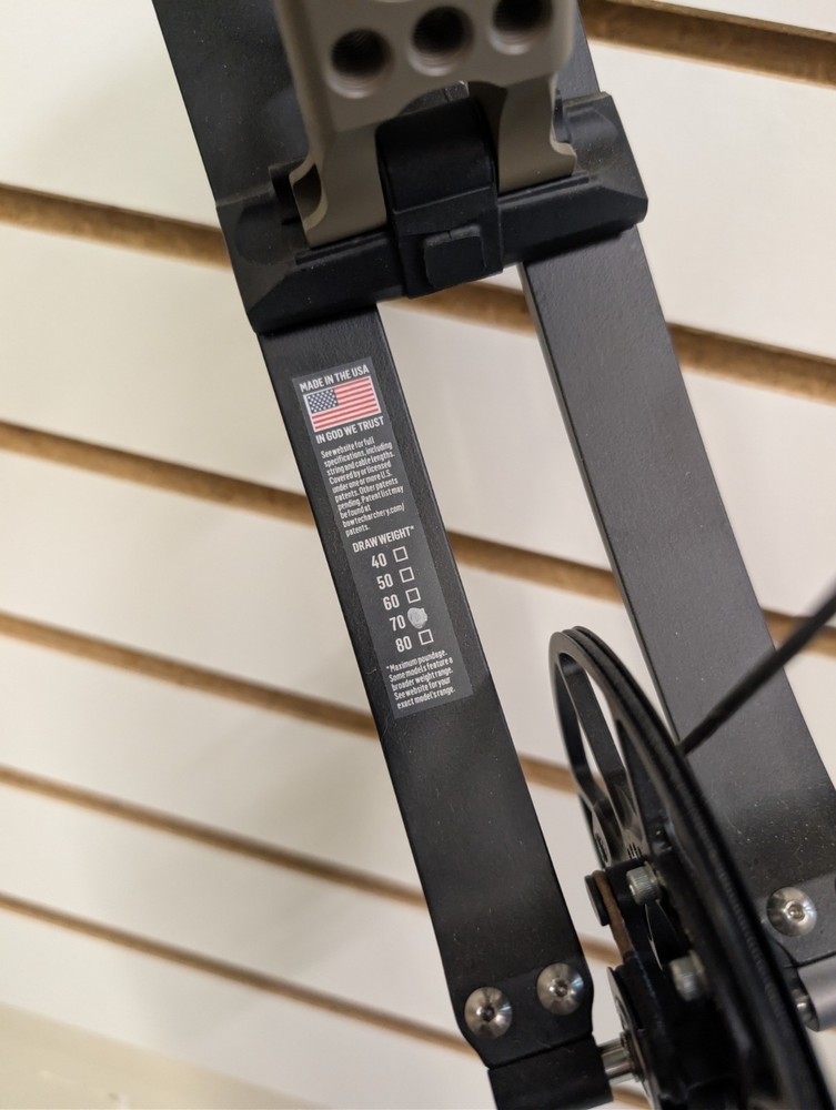 Bowtech Virtue tan RH 70 pounds