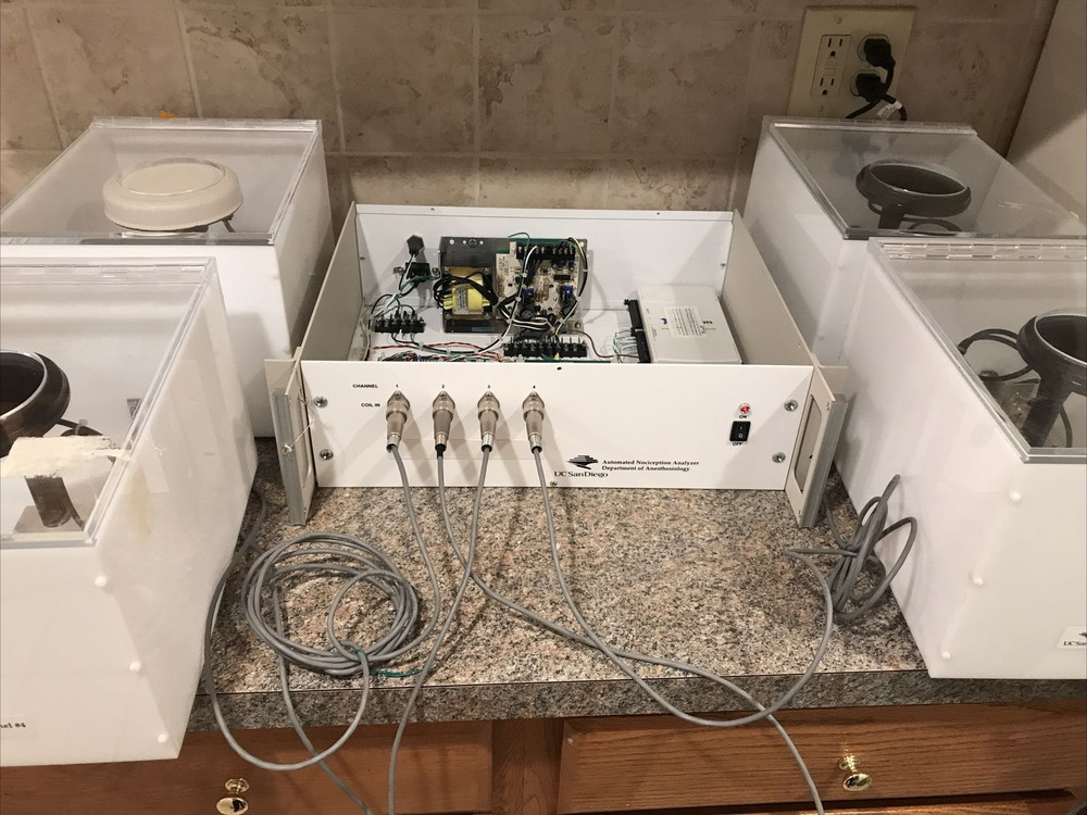 UC SAN DIEGO ANA100 AUTOMATED NOCICEPTION ANALYZER