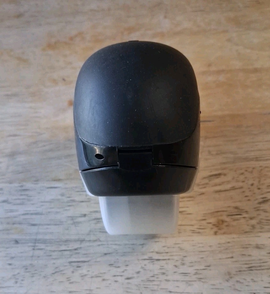 KitchenAid Hand Held 4 Blade Rolling Cutter With Cover