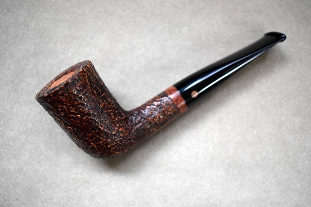 Moretti Pipe Sandblasted Freehand Bird's Eye