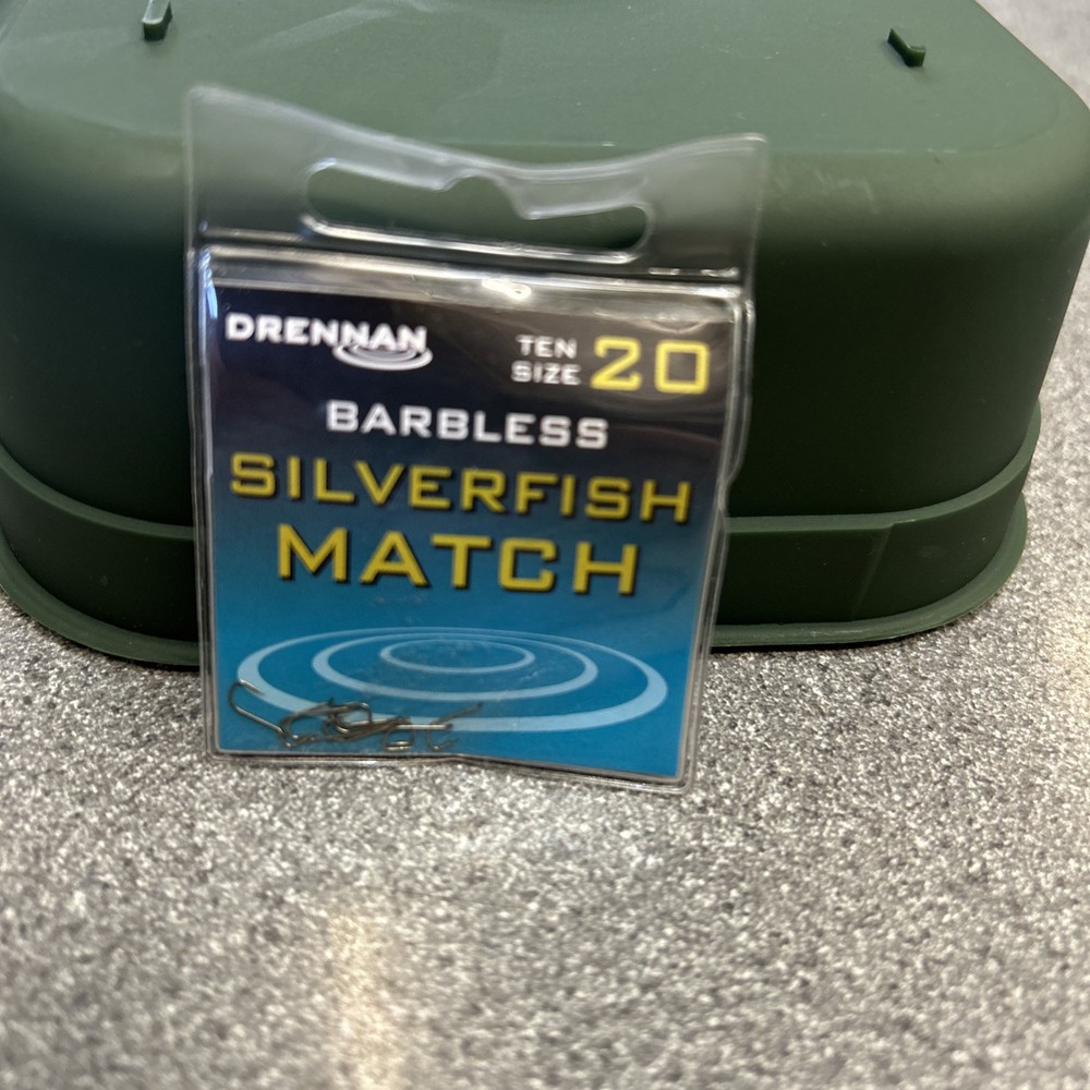 Drennan Silverfish Match Barbless Spade Size 20