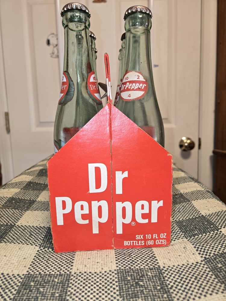 VINTAGE 16oz DR PEPPER 6-PACK CARRIER