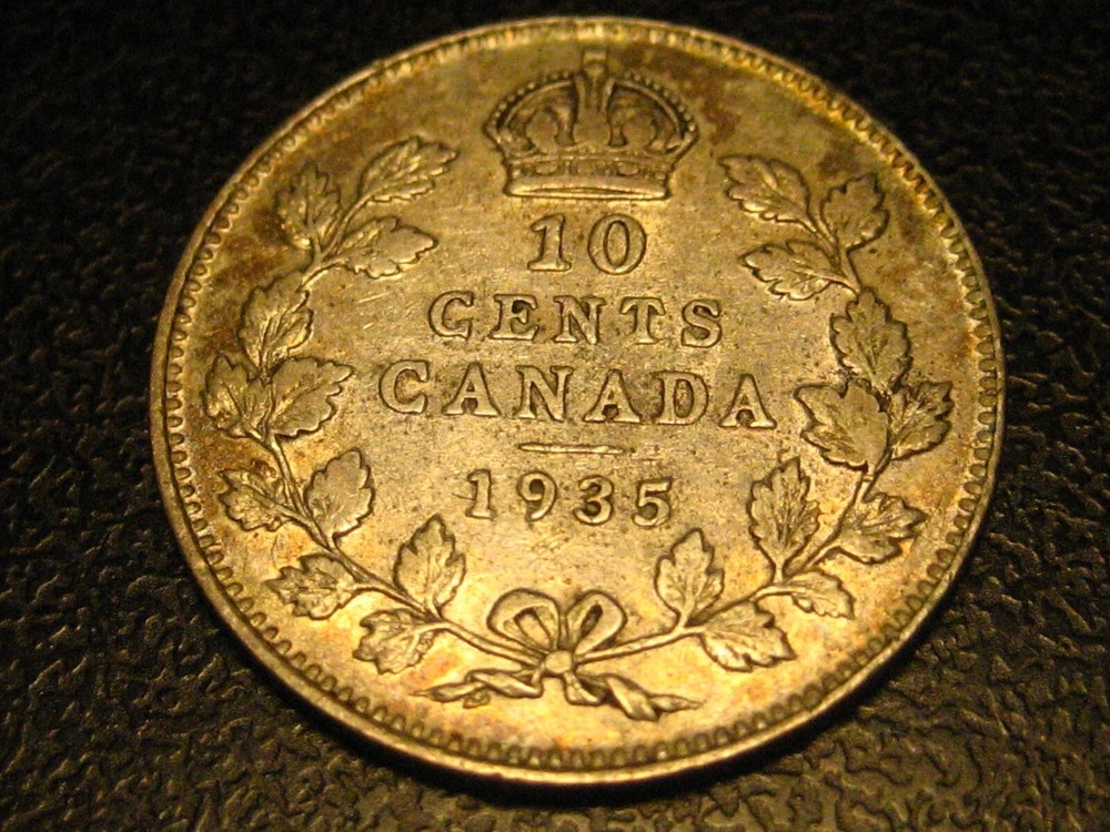 1935 Canadian Dime AU
