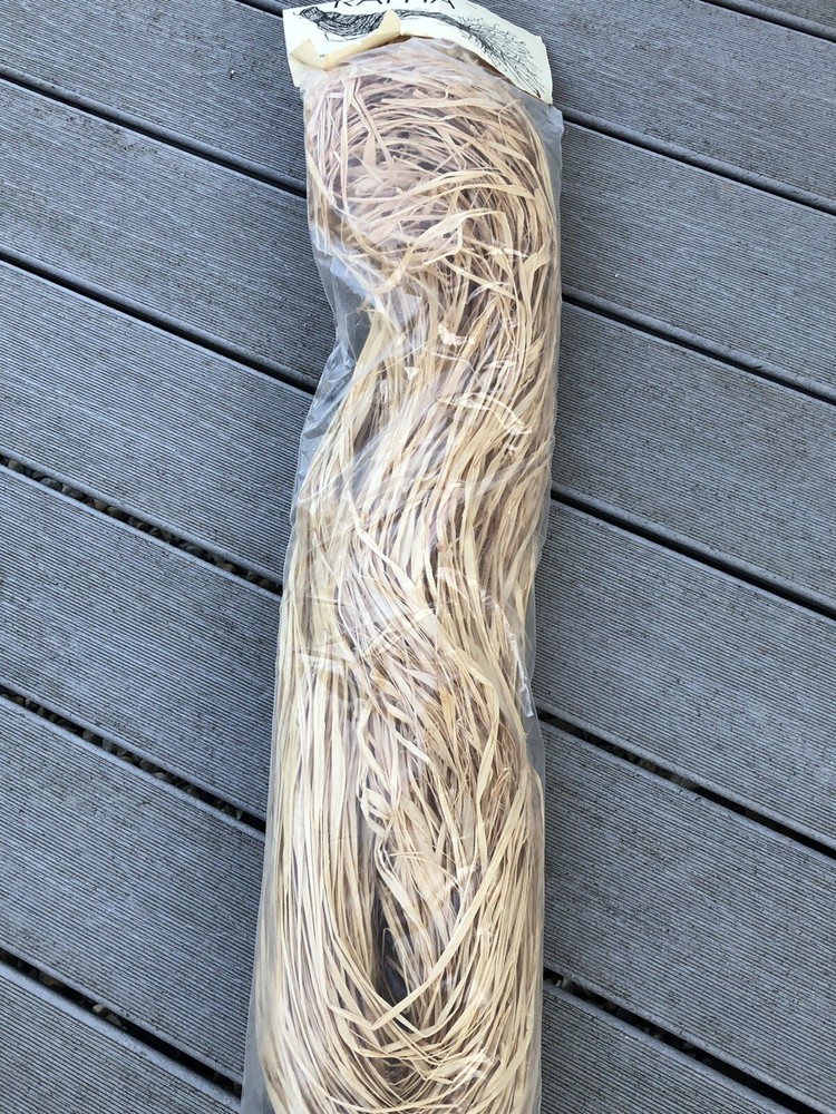 raffia, natural color,  12 oz.
