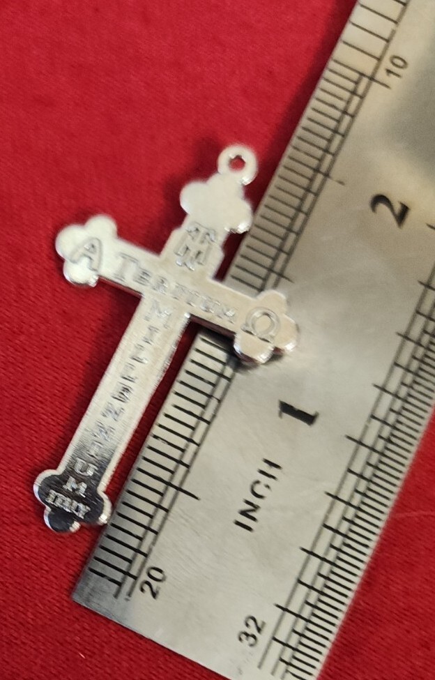 5. CHRISTIAN CATHOLIC Cross