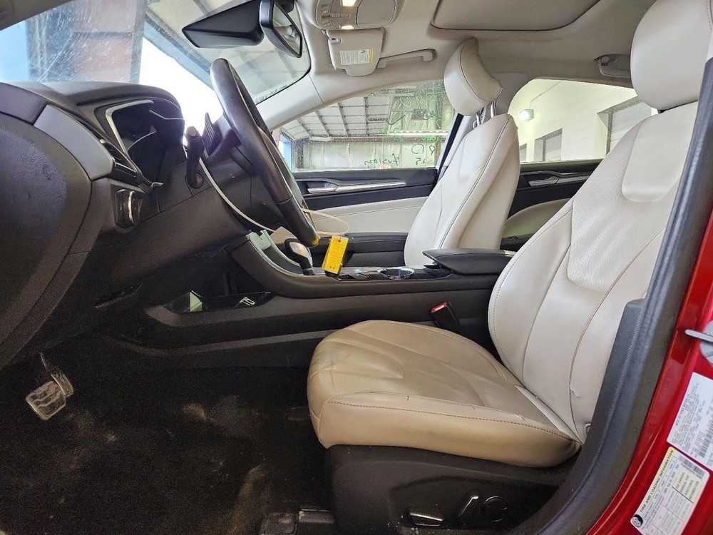 FUSION 2015 Air Shutter 894968