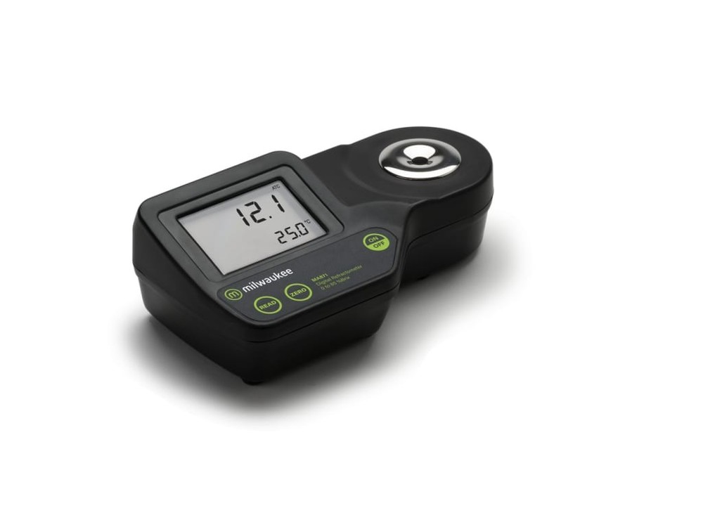Milwaukee MA871 - Digital Brix Refractometer