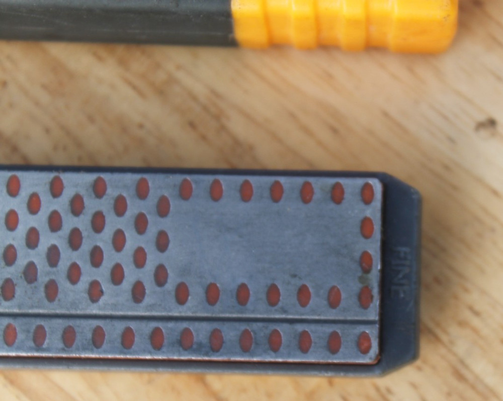 Smith's DCS4 Diamond Combination Fine / Coarse Sharpening Stone Compact