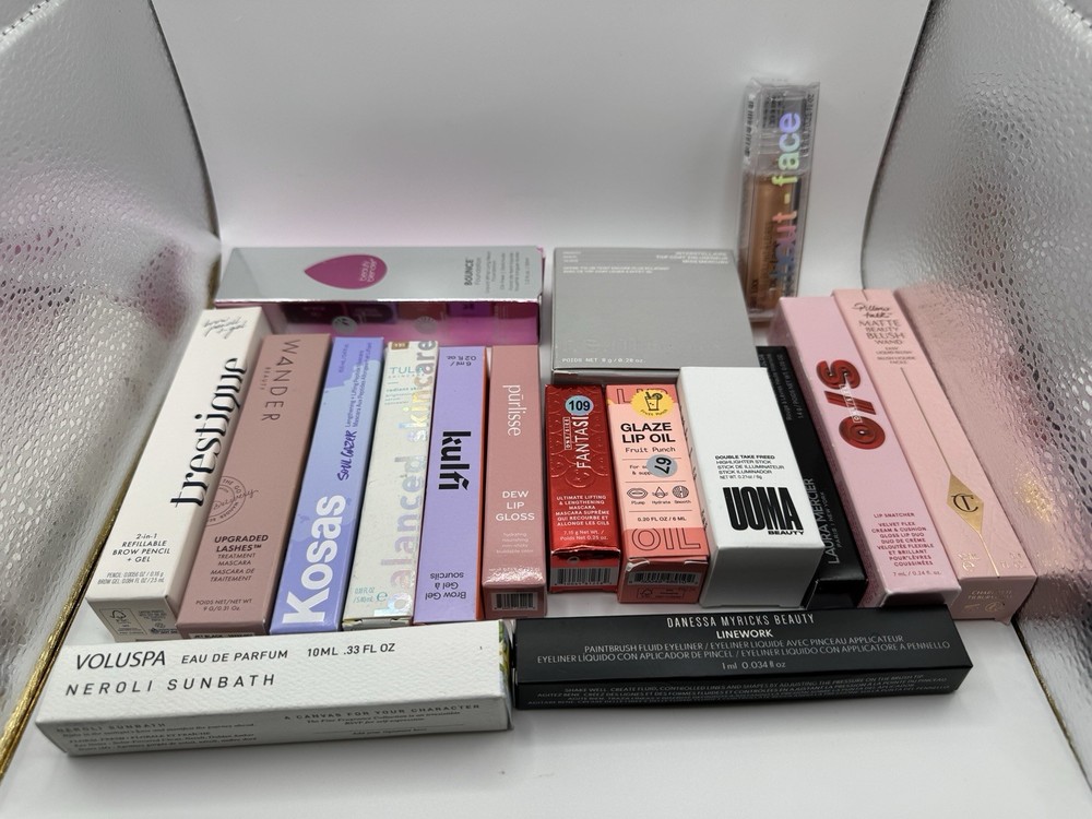 High-End Makeup Bundle 15 Pieces