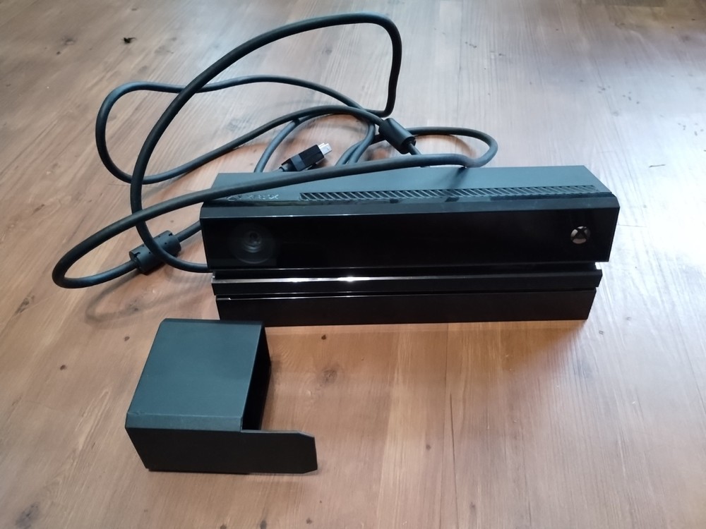 Xbox One  Kinect Sensor With Camera Shroud