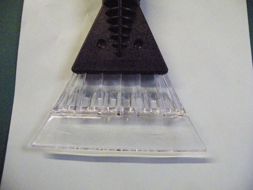 ICE SCRAPER BY PACE (dynamite products) x 20 PIECES BULK