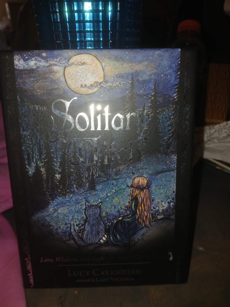 The Solitary Witch Oracle: Lore, Wisdom, and Light  - Full Deck