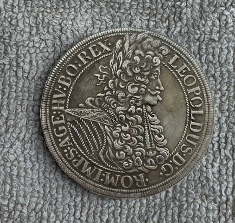 coin Austrian Taler 1695