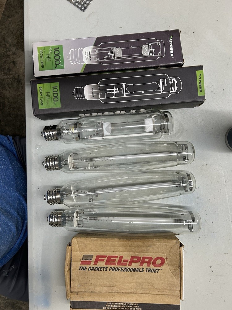 6 Vivosun 1000w Grow Bulbs