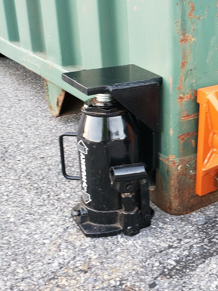 (2 Pack) Superior Shipping Container, Jack Lug, Jack Leveling Attachment