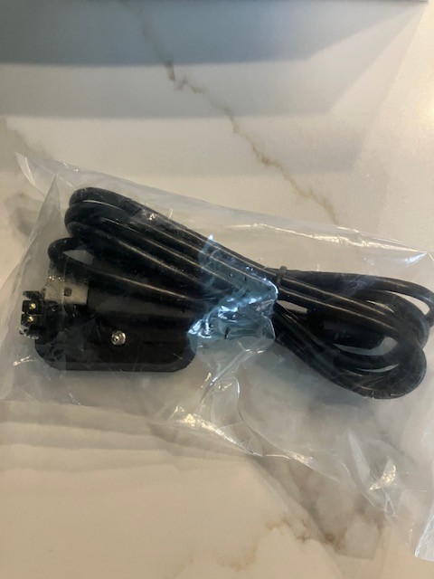 Suunto Vyper Air dive computer with USB cord, extra screen protector