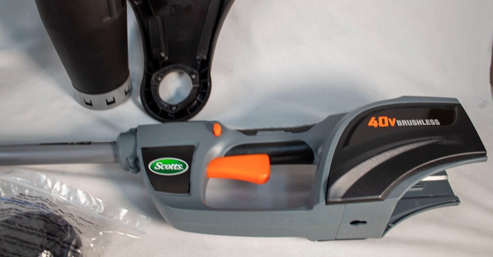 Scotts 40V Cordless Handheld Leaf Blower & String Trimmer Combo