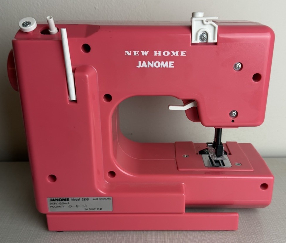 Home Janome Sewing Machine Model 525B Citrus Circus