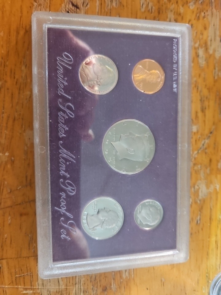 1993-S UNITED STATES MINT PROOF SET