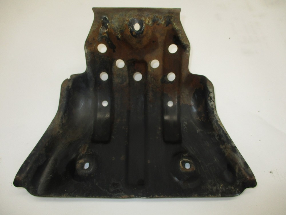 90 SUZUKI LTF250 SKID PLATE
