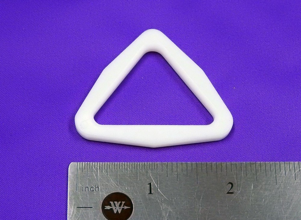 1.5" (38mm) White plastic TRIANGLES, for use with nylon and pp webbing, 10 pcs