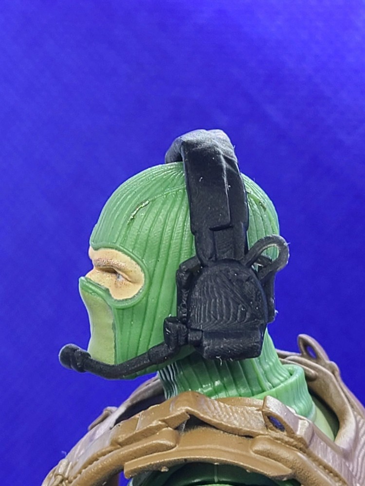 Communications headset - 1/2 scale