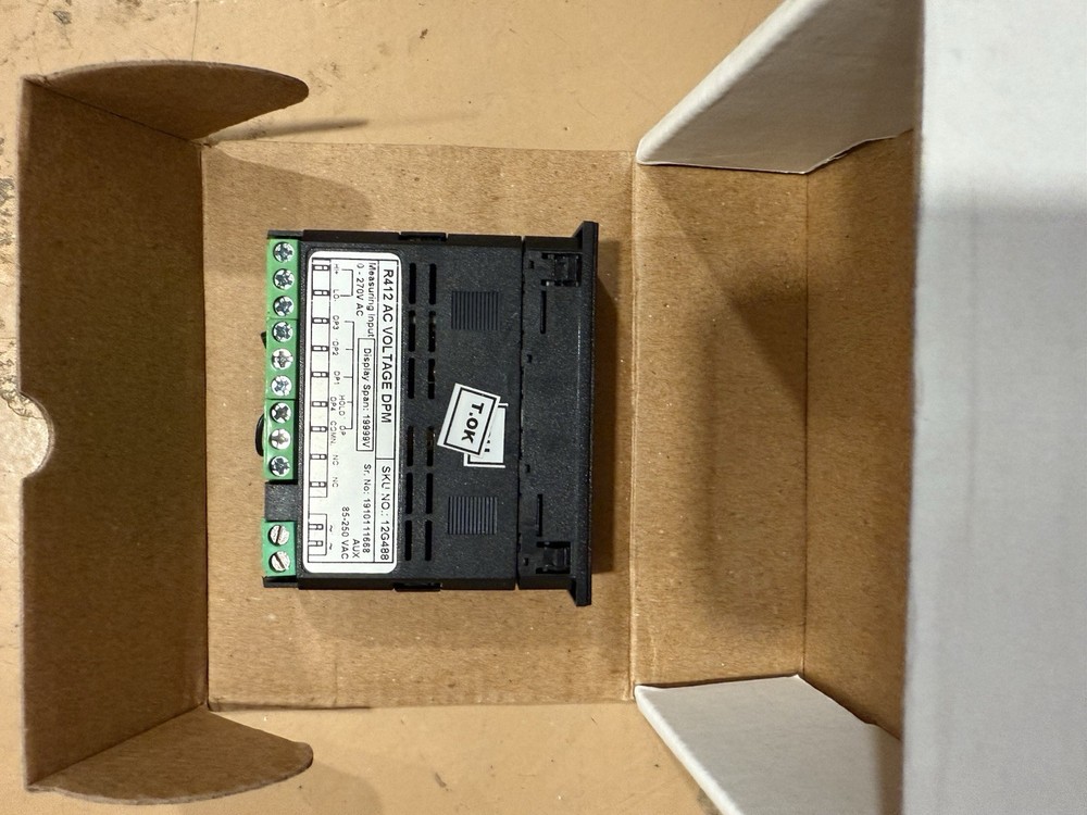 Zoro Select 12G488 Digital Panel Meter,Ac Voltage,0-250 Vac