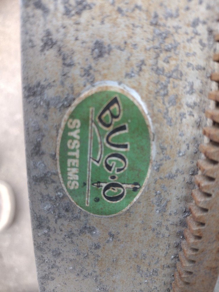 BUG-O SYSTEMS M-7732 HALF CIRCLE TRACK 19 1/2'' R