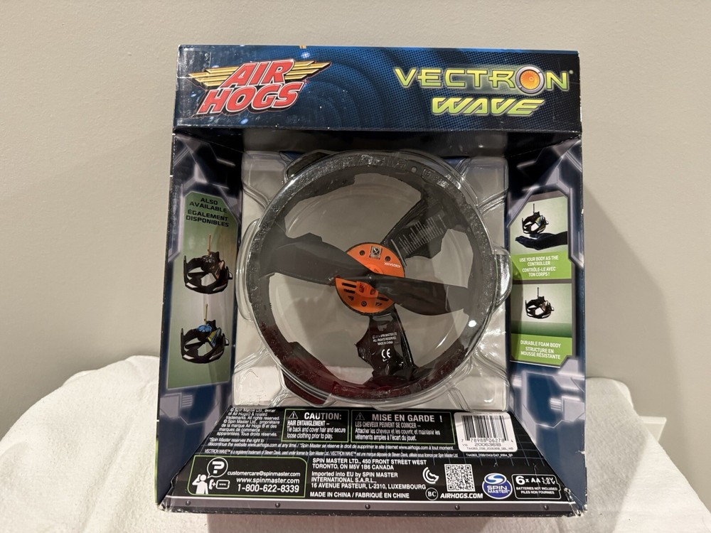 Air Hogs Vectron Wave, Hand Control UFO, New On Box