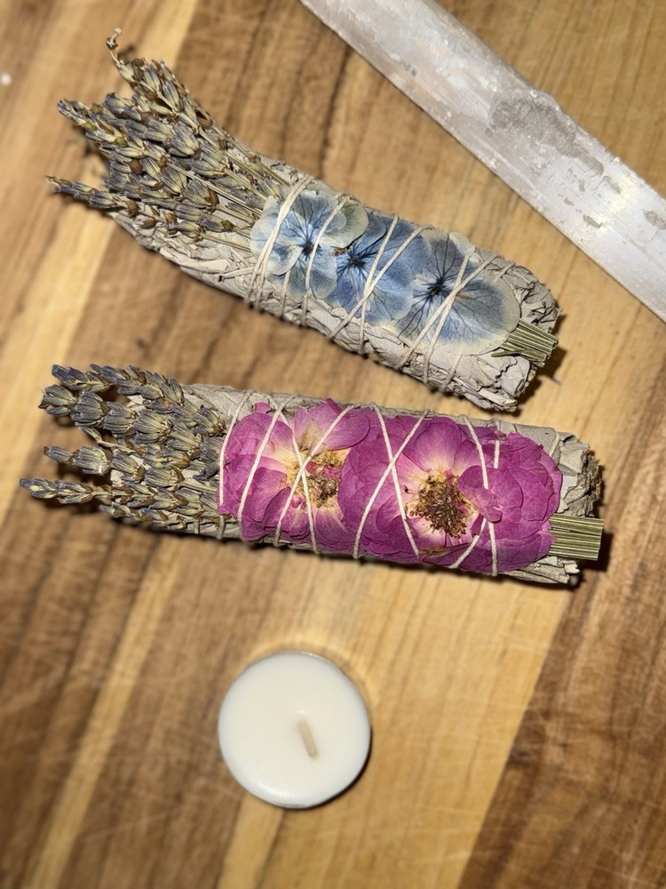 Sage Bundle with Dried Flowers