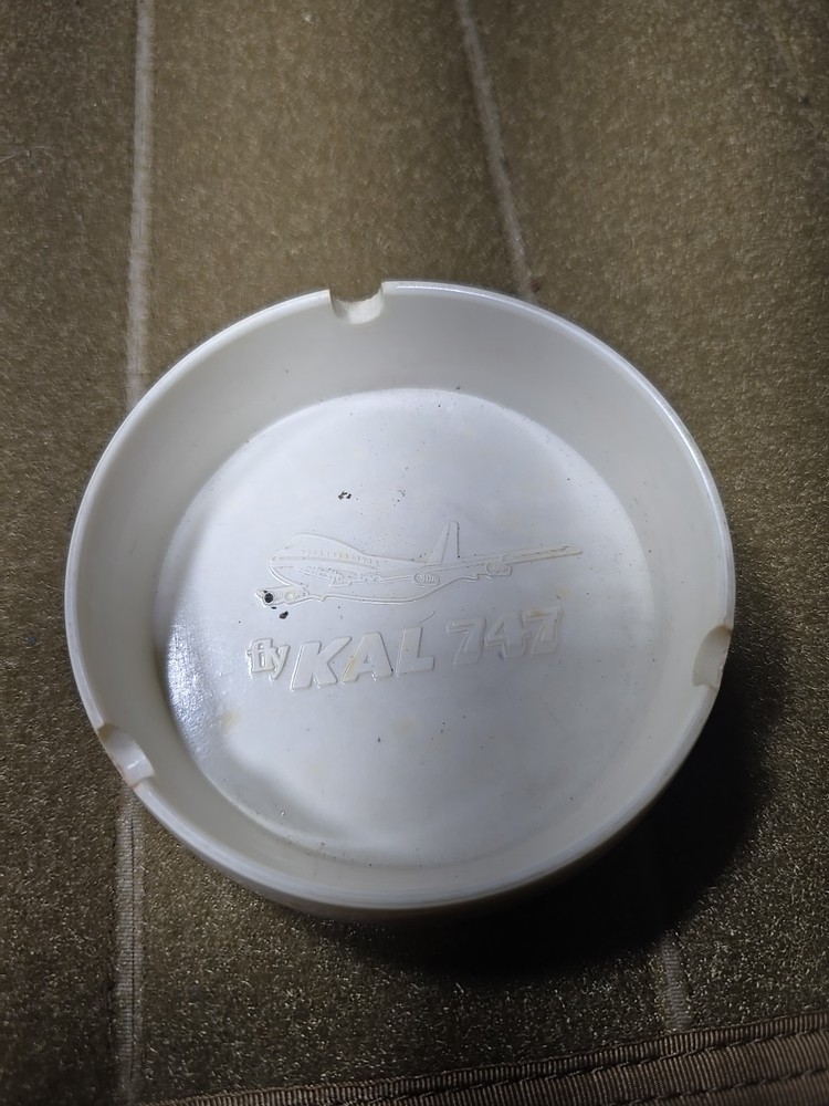 Korean 747 Plastic Ashtray Vintage.