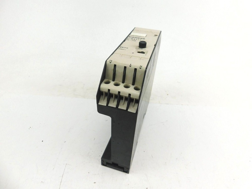 Siemens Simatic S5-110A 6ES5 930-7AA 11