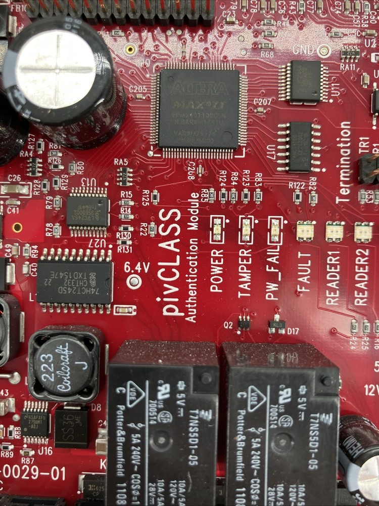 HID® pivCLASS™ Authentication Module (PAM) M2000