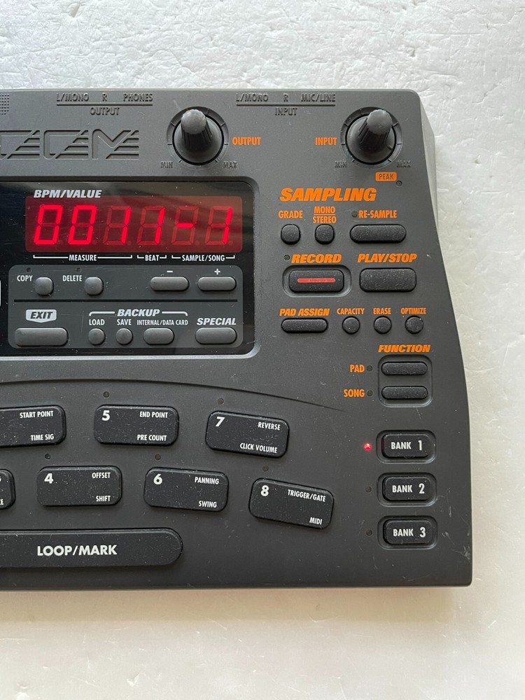 Zoom ST-224 SampleTrak Sampler with Adapter Used from Japan