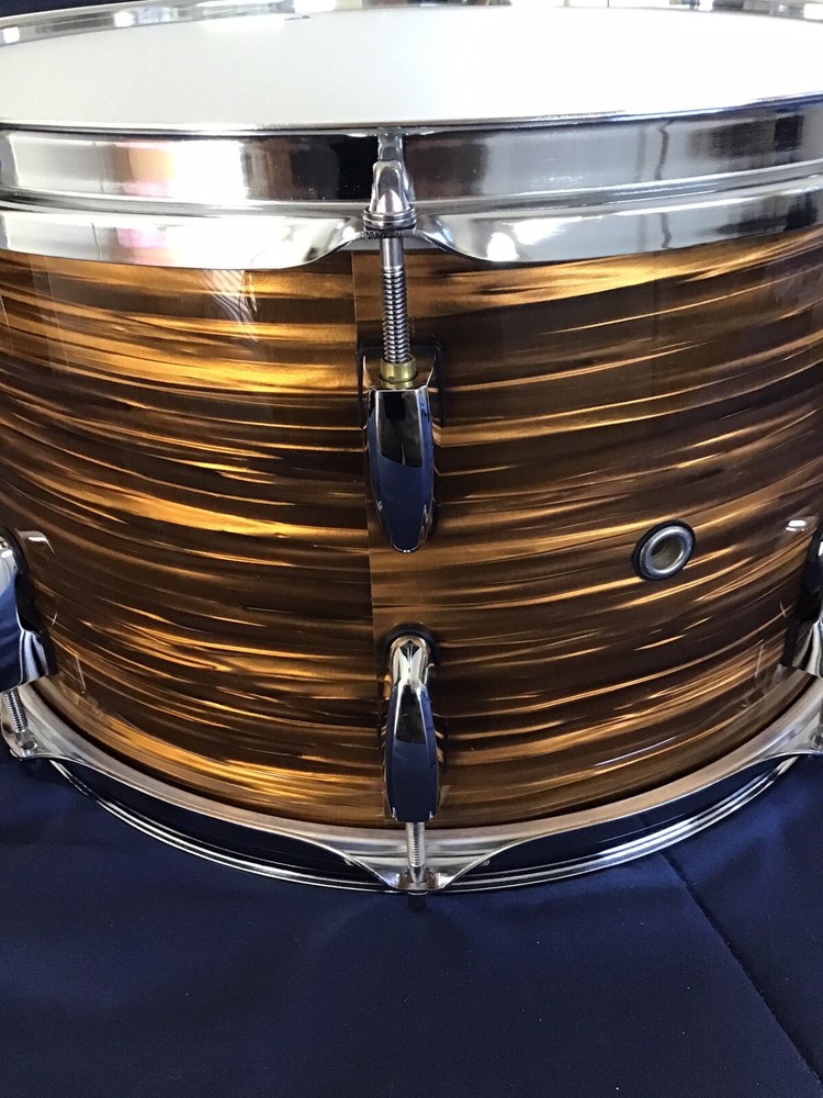 Pearl 8 X 14 Modern Utility snare drum ( Maple )