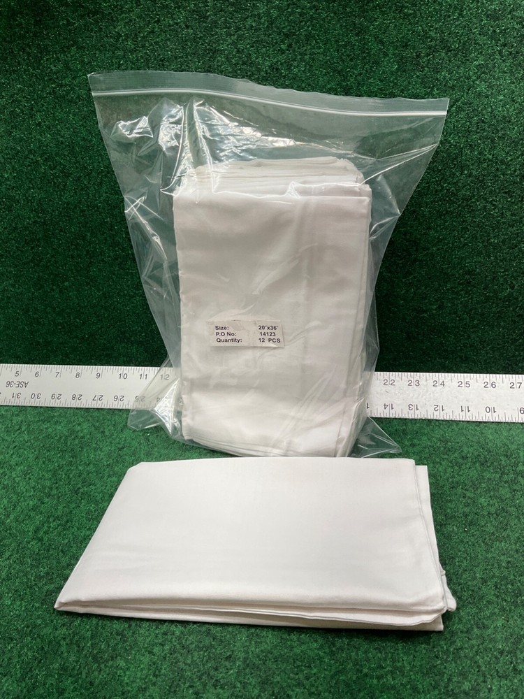 Pillow Protector with Zipper 20" x 36" White 11 Pack