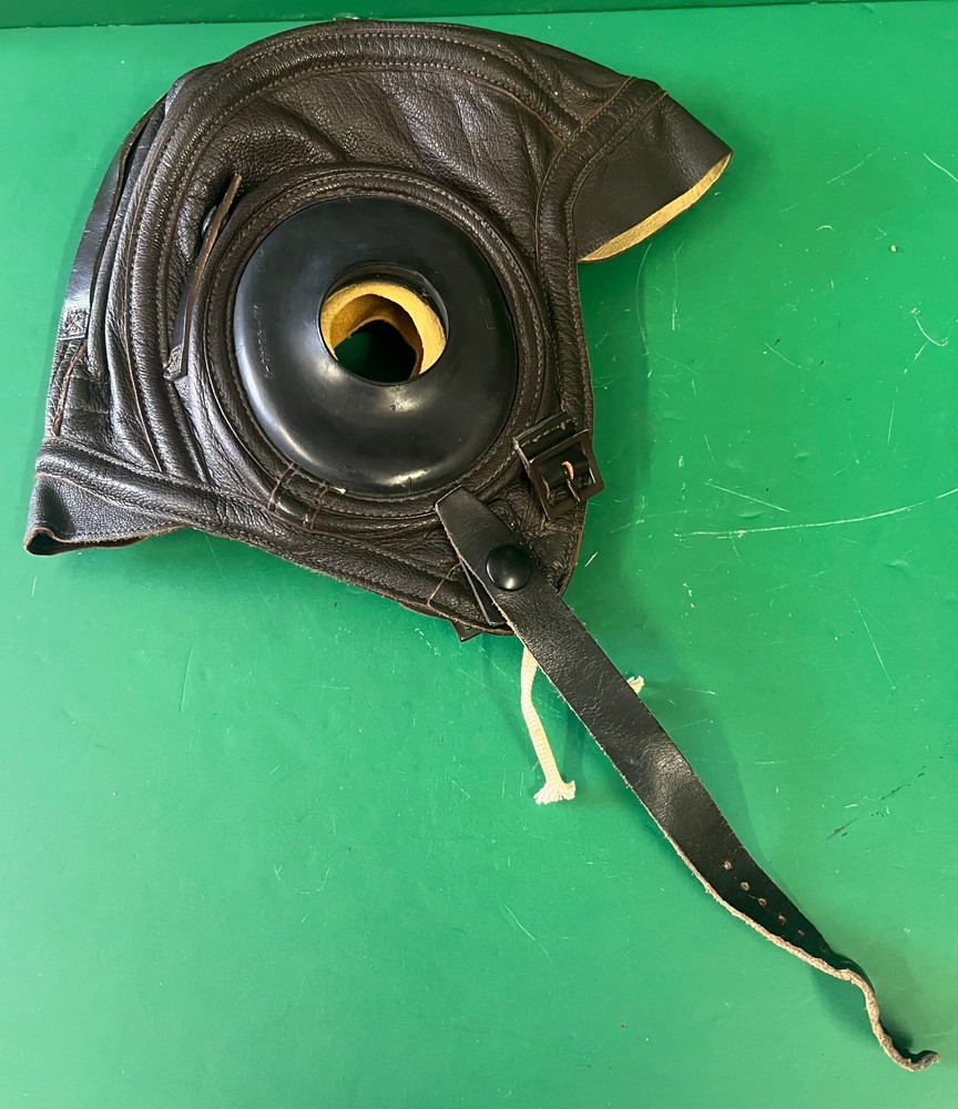 US NAVY/USMC LEATHER FLYING HELMET
